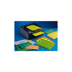 Boîte de 2100 Etiquettes adhésives couleur Vert - Format : 63,5 x 38,1 mm. Planche A4